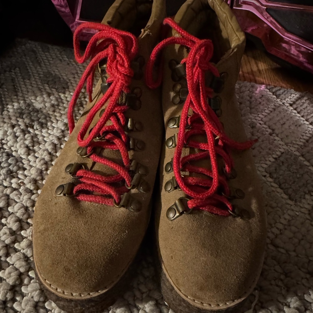 Tan Hiking Boots with Red Laces